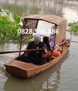 THUYỀN GỖ DU NGOẠN SÔNG, HỒ, VỊNH KÍN