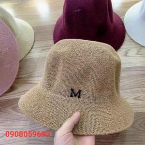 Mũ chữ M