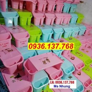 Nơi chuyên bán bàn tập tô mầm non