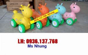 Cung cấp xe chòi chân mầm non