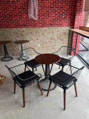 Bàn ghế cà phê sắt mỹ nghệ1