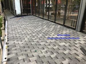 Ngói bitum phủ đá thi công trên nền bê tông