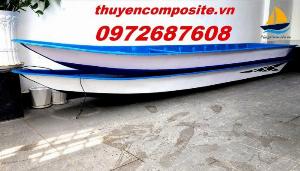 Xuồng composite, vỏ lãi composite, thuyền composite chèo tay, xuồng gắn máy tại Bình Phước