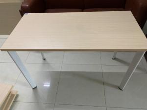 Thanh lý bàn ghế văn phòng mới 95%