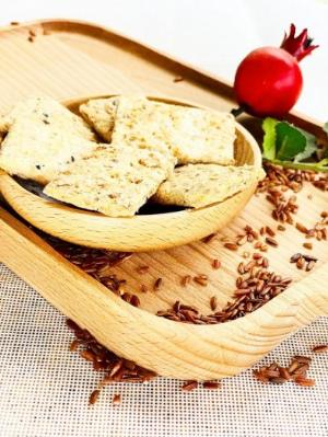 Bánh Gạo Lứt Mầm Mè Đen Thực Dưỡng Bh.nong