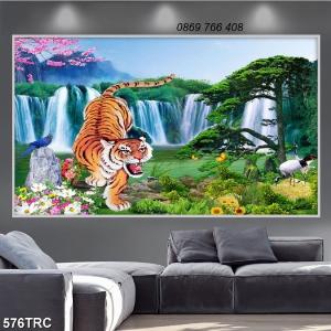 Gạch tranh 3d con hổ treo tường