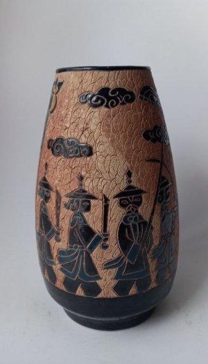 Bình BH xưa cao 21.5cm