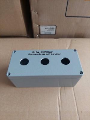 Hộp nhôm 3 lỗ phi 22