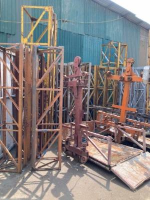 Vận thang hàng giá rẻ 500kg