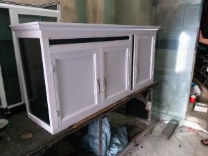 Tủ nhôm kính bếp treo tường khung nhôm hộp to mới 100%