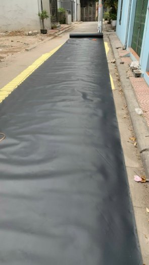 Màng lót chống thấm HDPE hoàn toàn không độc hại, có khả năng ổn định nhiệt, kháng UV cao