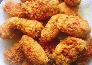 CÁNH GÀ RÁN KFC/ VĨ 10 CÁNH - 1.2Kg