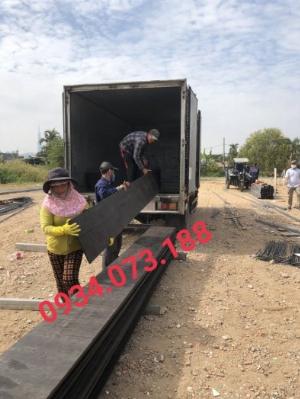 Ván cốp pha phủ phim tại cao lãnh, hồng ngự