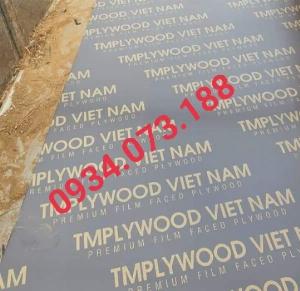 Ván cốp pha phủ phim tại cao lãnh, hồng ngự
