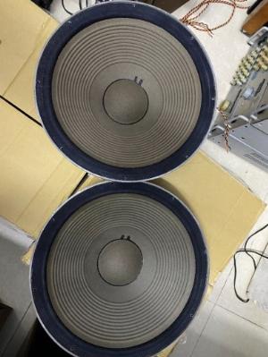 Cặp LOA Bass 4 tấc JBL LE15A USA