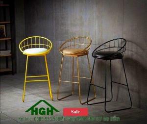 Ghế quầy Bar chân sắt lót đệm Tp.HCM Hồng Gia Hân T1030