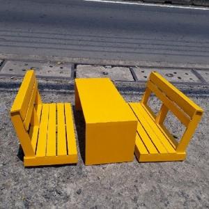 Bàn Ghế Bệt Bằng Gỗ Sơn Nhiều Màu