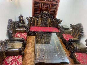 Bộ Hoàng Gia Nguyên Khối Gỗ Mun Lào