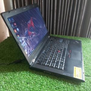 Laptop Thinkpad T420 core i5 Windows 10 bảo hành 12 tháng.