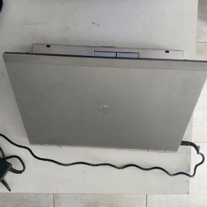 Máy tính xách tay HP Elitebook 8460P core i5 2520M ram 4G Ổ Cứng 500GB