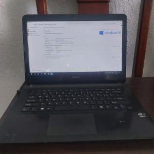 Laptop Sony Vaio Core i3 3217U ổ cứng 250Gb Windows 10 đầy đủ Office Word Excel powerpoint, BH 1 năm.