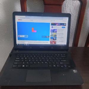 Laptop Sony Vaio Core i3 3217U ổ cứng 250Gb Windows 10 đầy đủ Office Word Excel powerpoint, BH 1 năm.