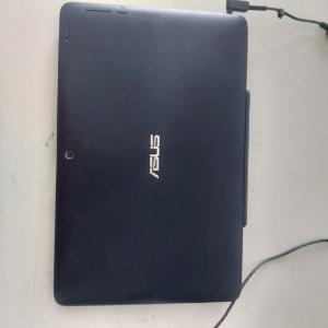 Máy tính Asus T200TA-CP004H nứt kính đầy đủ phụ kiện thanh lý rẻ.