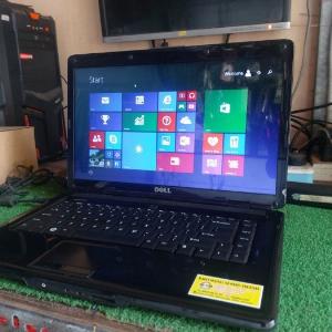 Laptop Dell inspiron T5800 Ram 3Gb dùng văn phòng, tin học ABC.