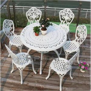 Bộ bàn ghế nhôm đúc sân vườn mặt bàn tròn cao cấp nhập khẩu phong cách cổ điển