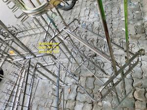 Kệ treo khăn ni cho bé bằng Inox 304