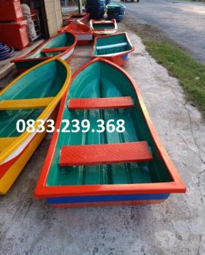 Thuyền câu giải trí 3 người , Thuyền câu chở 4-5 người