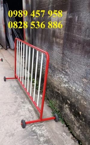 Hàng rào khu chung cư, hàng rào di động barie 1mx2m, 1,2mx2m, 1,5mx2m có sẵn