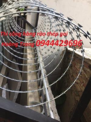 Dây thép gai hinh dao Đường kính 45cm sẵn kho giao ngay