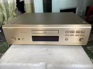 Đầu CD DENON DCD-1550AR