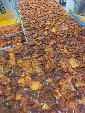 Hộp 500gr Khô bò dẻo sấy lạnh siêu cay nhà làm