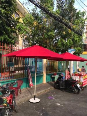 Dù tròn cafe, dù đứng tâm 3m, dù ngoài trời ( đã bao gồm đế bê tông)