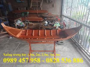Mẫu xuồng gỗ trưng bông tết đẹp