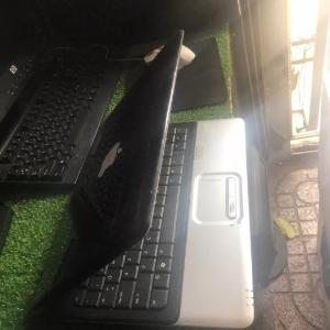 Laptop Compaq windows 8 Ram 3GB 2.10GHz