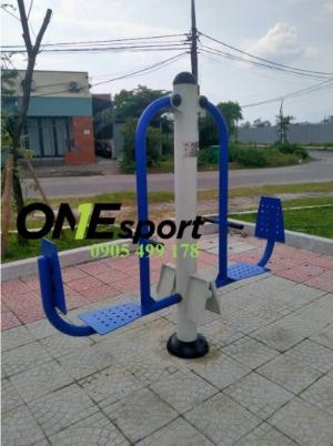 Thiết bị tập tay vai ngoài trời