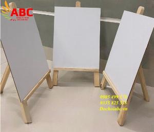 Bảng vẽ cho bé mầm non bằng gỗ