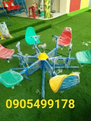 Mâm quay ghế cho bé mầm non