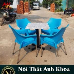 Bàn ghế vi sa nhựa chân inot 304 cần thanh lý gấp tại xưởng sản xuất anh khoa 79 có đủ màu sắt khác nhau