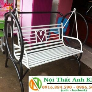 Xích đu sắt sơn tỉnh điện cần thanh lý gấp 100 cây tại xưởng sản xuất anh khoa 79