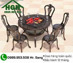 Bàn ghế nhôm đúc sân vườn phong cách sang trọng hiện đại Tp.HCM Hồng Gia Hân N417