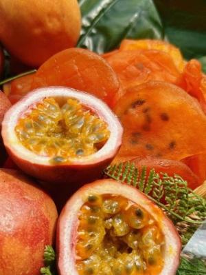 Hộp 350gr Chanh dây sấy dẻo nguyên trái nguyên chất