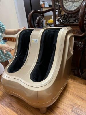 Máy massage chân 6D Hàn Quốc giúp xoa bóp ấn huyệt giảm đau chân tại nhà