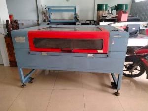 Bán máy cắt khắc laser cũ không sử dụng tại Hồ Chí Minh