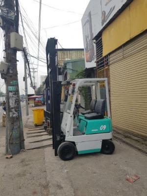 Xe nâng điện Komatsu FB09-3 900kg 3m