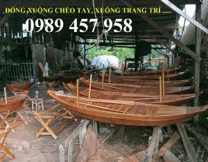 Xưởng đóng xuồng gỗ trưng bày