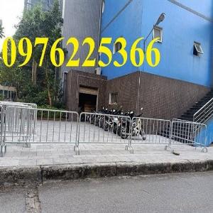2023-10-02 10:03:35  33  Sản xuất hàng rào di động ,khung hàng rào di động theo yêu cầu giá rẻ 600,000